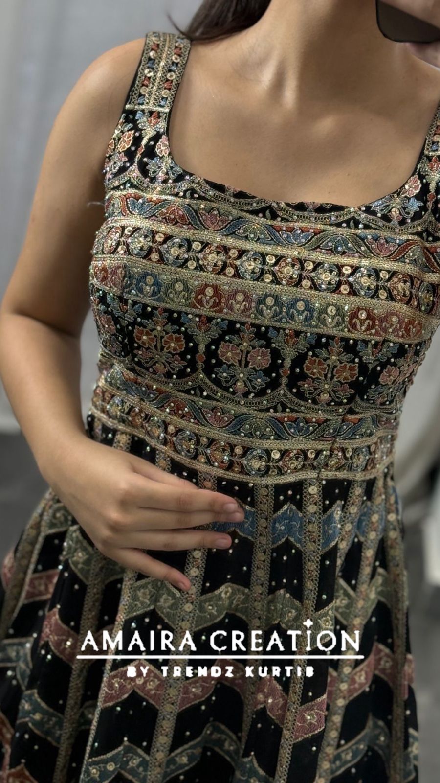 Strap Pattern Thread Embroidered Sharara Set(16 Inches Sleeves Available)