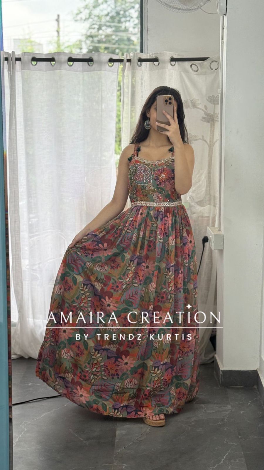 Strap Pattern Green Gown (17 inches sleeves available)