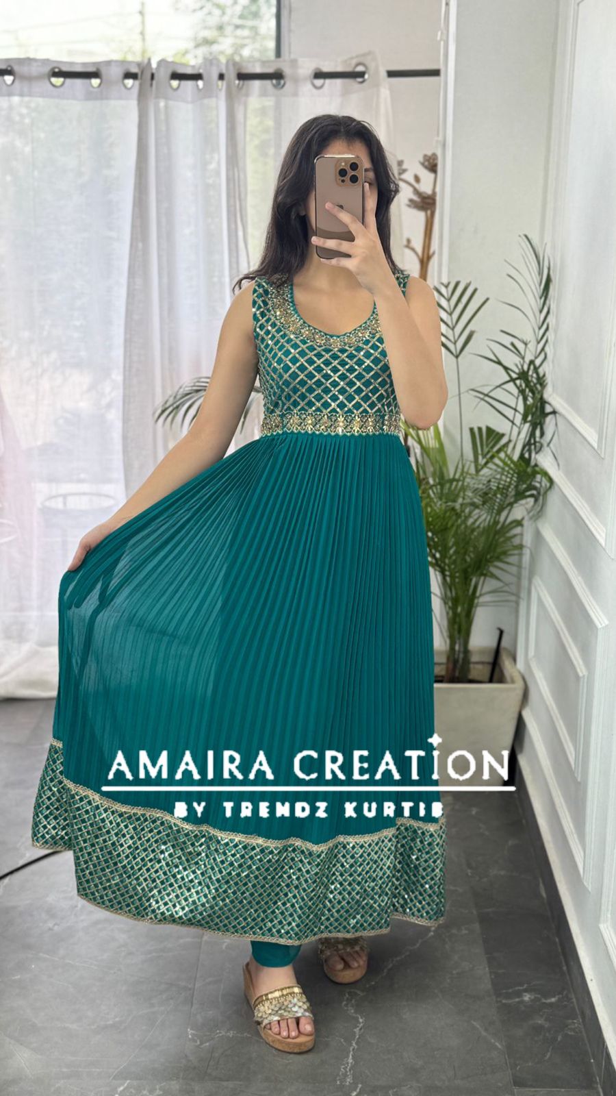 Premium Georgette Beautiful Work Anarkali Set(17 inches sleeves available)