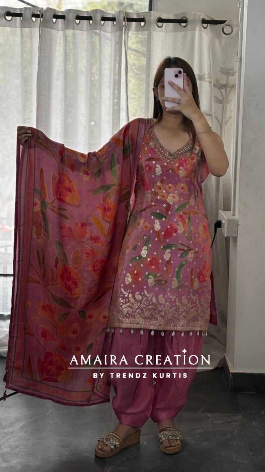 Premium Glass Tissue Pink Colour Banarasi Pattern Salwar Set (14 inches sleeves available)