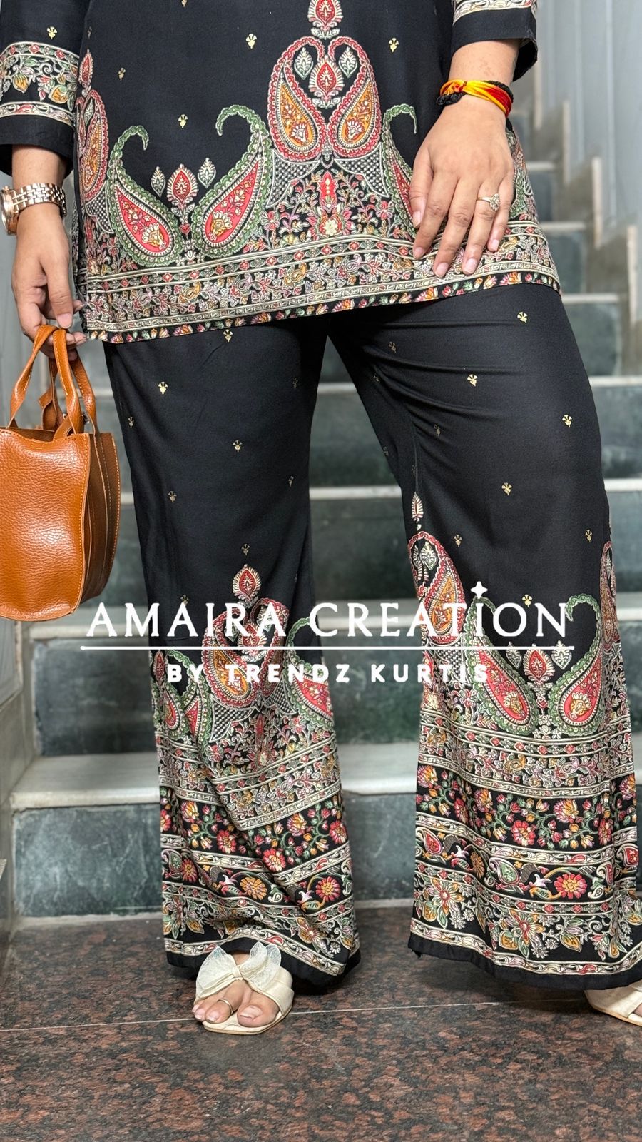 Black & Parrot Green Reyon Fabric Paisley Print Cord Set