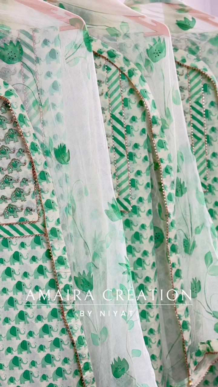Beautiful Leaf Green Cotton Unstitch suit with Brush Print Chiffon Dupaata
