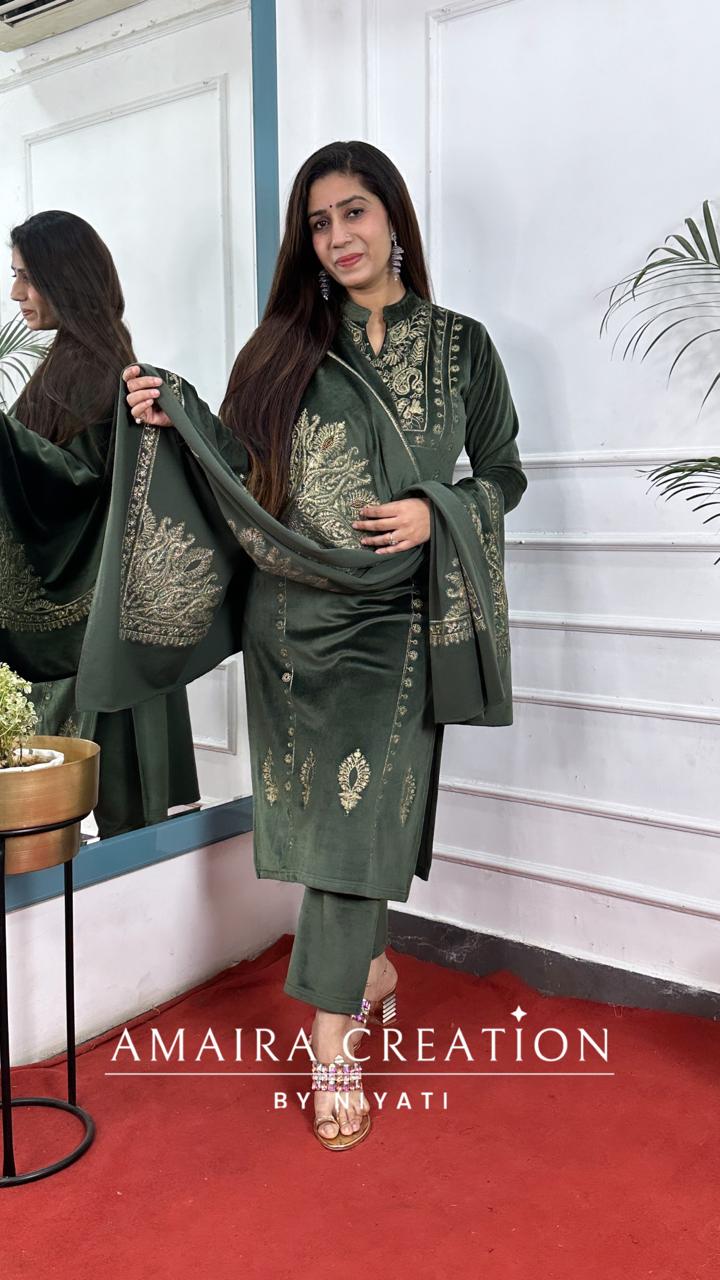 Green Embroidered Stretchable Velvet Suit