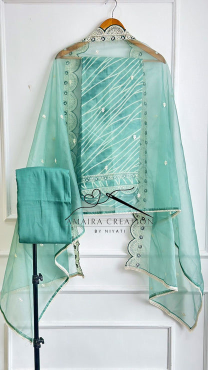 Muslin Fabric Unstitch Suit With Organza Dupatta