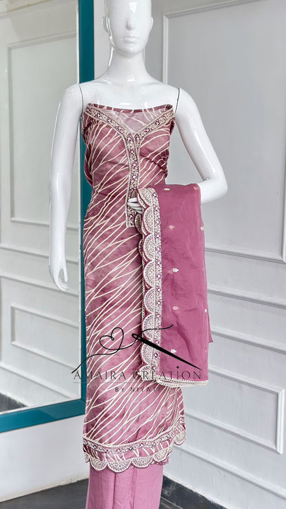 Muslin Fabric Unstitch Suit With Organza Dupatta