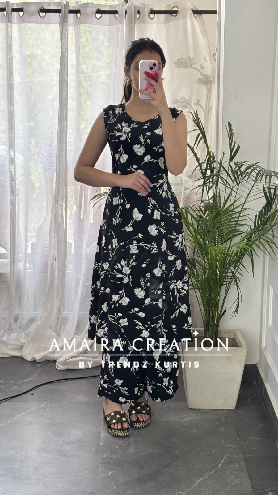 Premium Ikebana Fabric Black Colour A line Set(17 inches sleeves available)