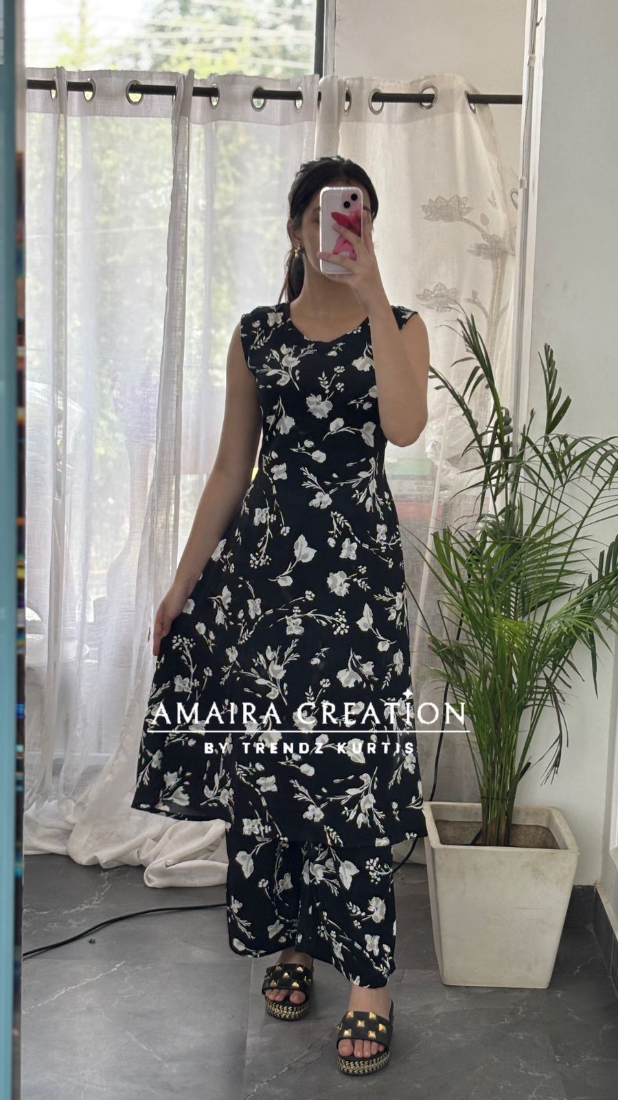 Premium Ikebana Fabric Black Colour A line Set(17 inches sleeves available)