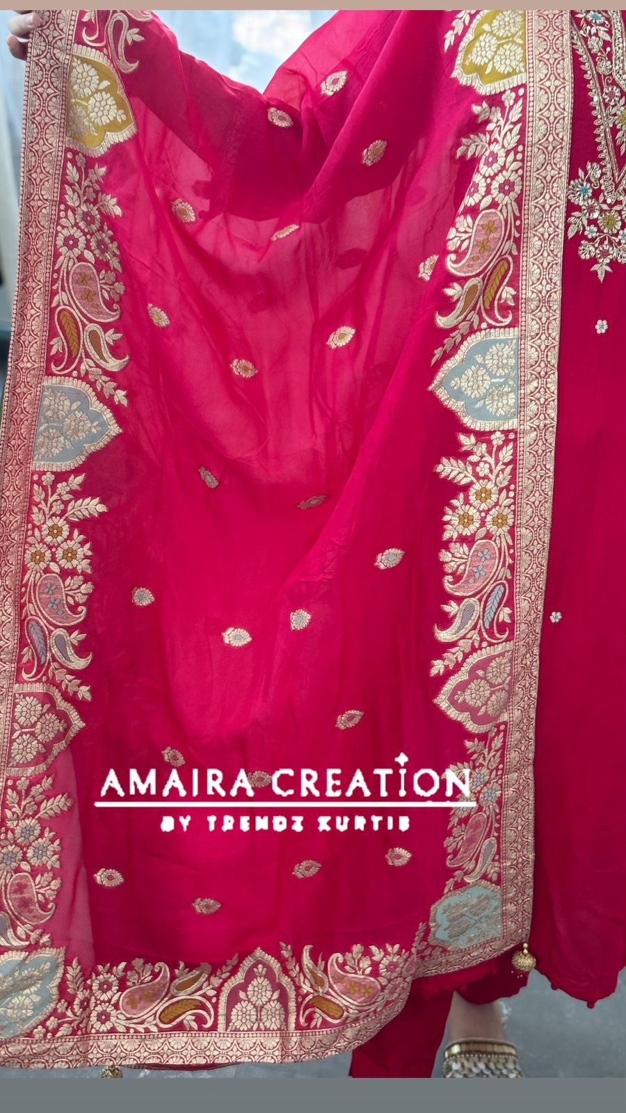 Premium Dola Silk Magenta Royal Handwork With Beautiful Banarasi Dupatta