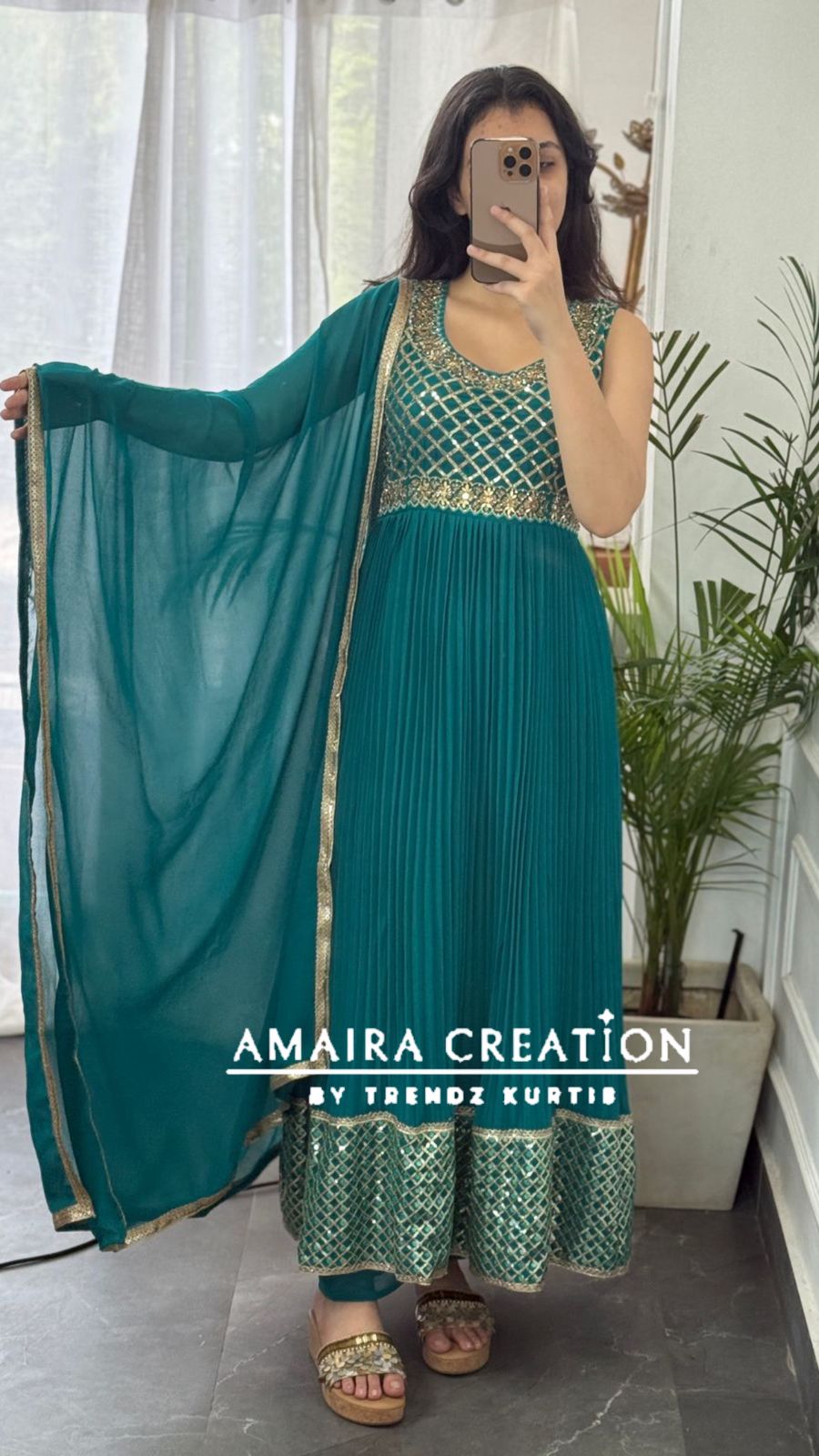 Premium Georgette Beautiful Work Anarkali Set(17 inches sleeves available)