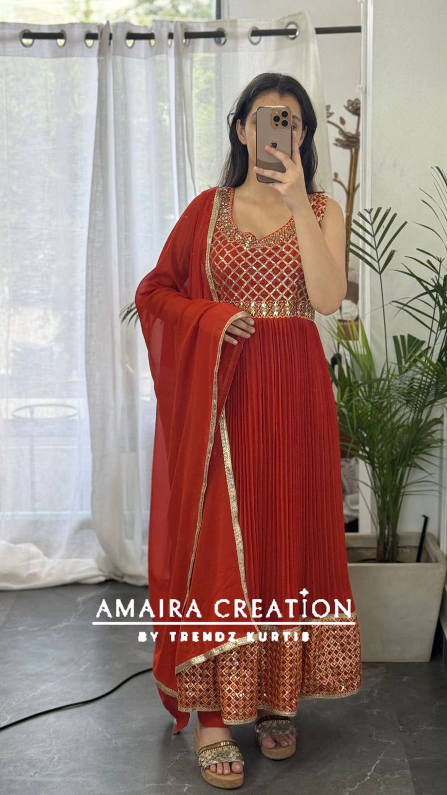 Premium Georgette Beautiful Work Anarkali Set(17 inches sleeves available)