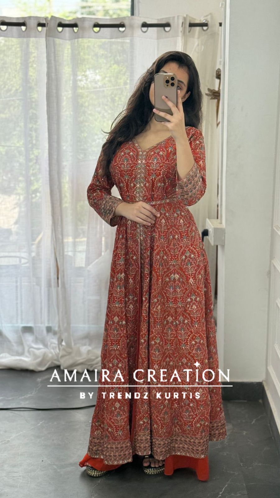 Thread Embroidered Georgette Fabric Centre Slit Anarakali Set