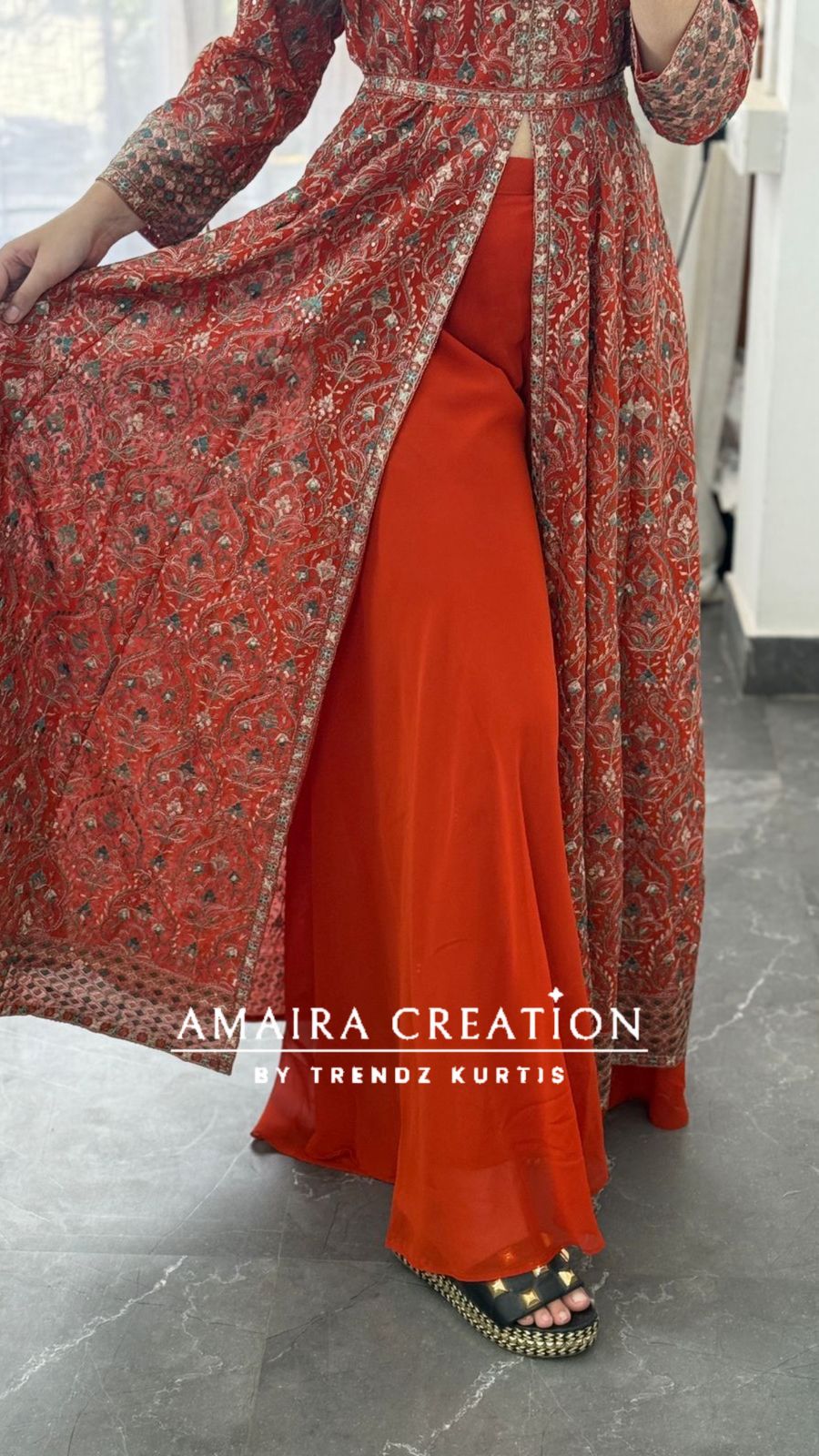 Thread Embroidered Georgette Fabric Centre Slit Anarakali Set