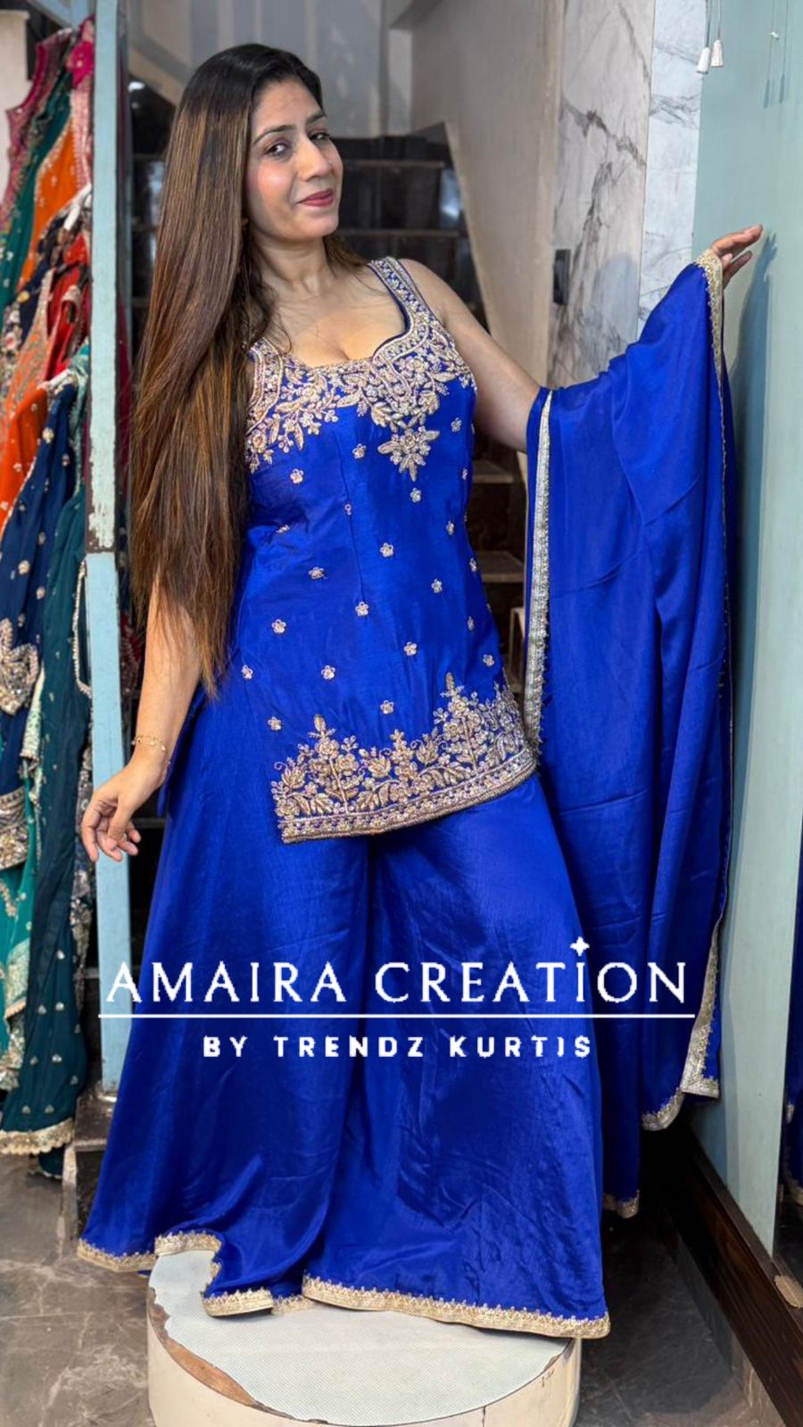 Premium Silk Electric Blue Divider Set(16 inches sleeves available)
