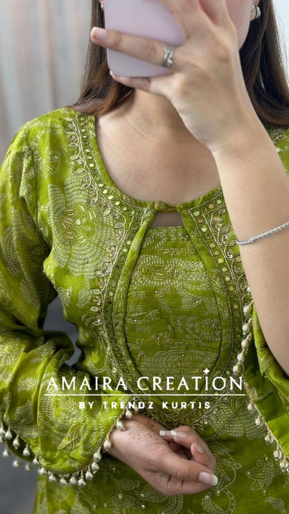 Premium Chinnon Parrot Green Divider Set