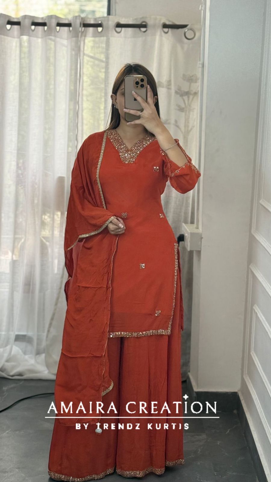 Premium Chinnon Beautiful Mirror Work Deatiling Divider Set