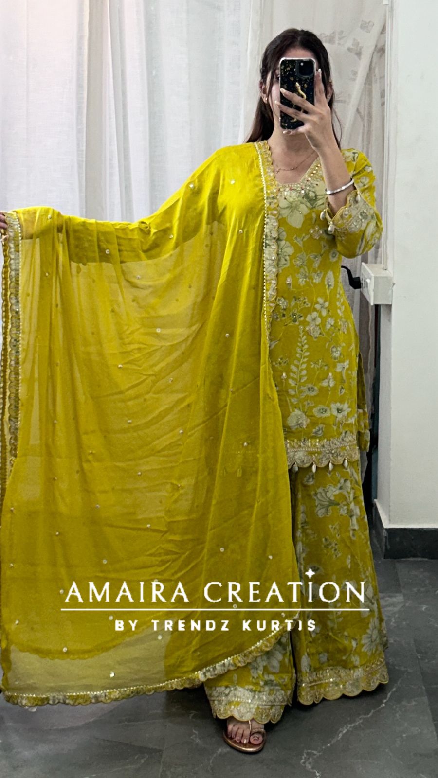 Premium Chinnon Lemon Colour Full Flare Divider Set