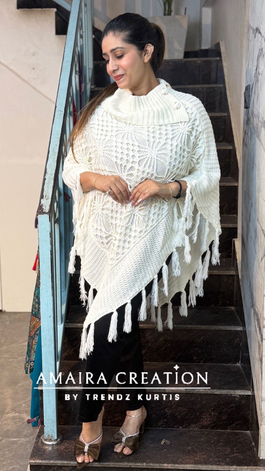 Designer Premium Woolen Free Size Croatia Pochu