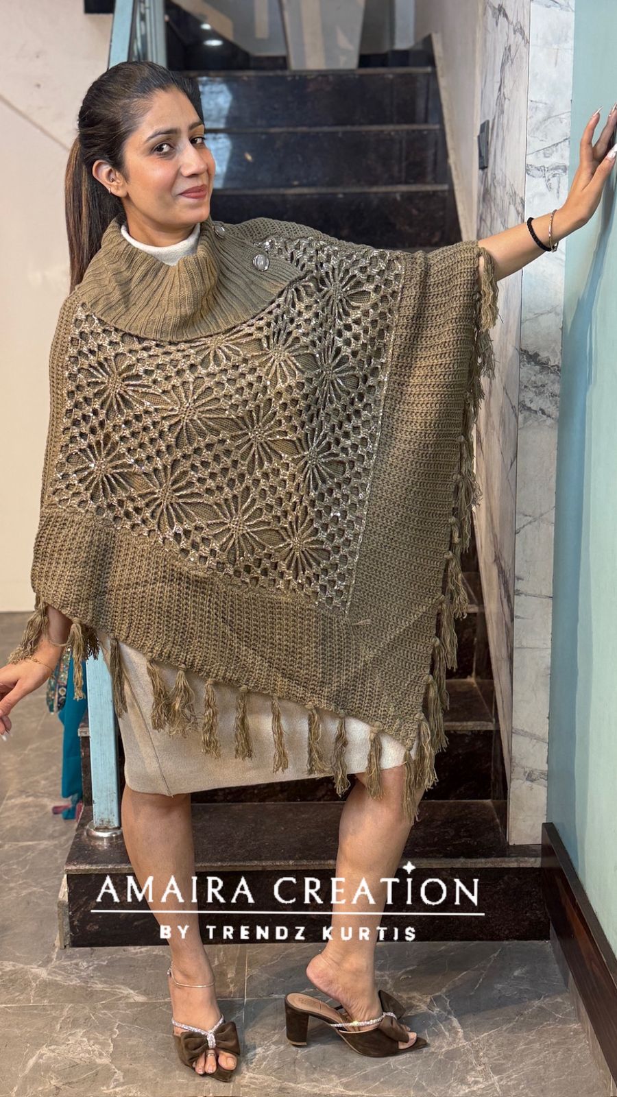 Designer Premium Woolen Free Size Croatia Pochu