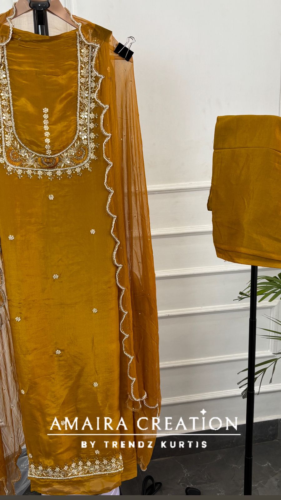 Premium Glass Tissue Beautiful HandWork unstitched suits