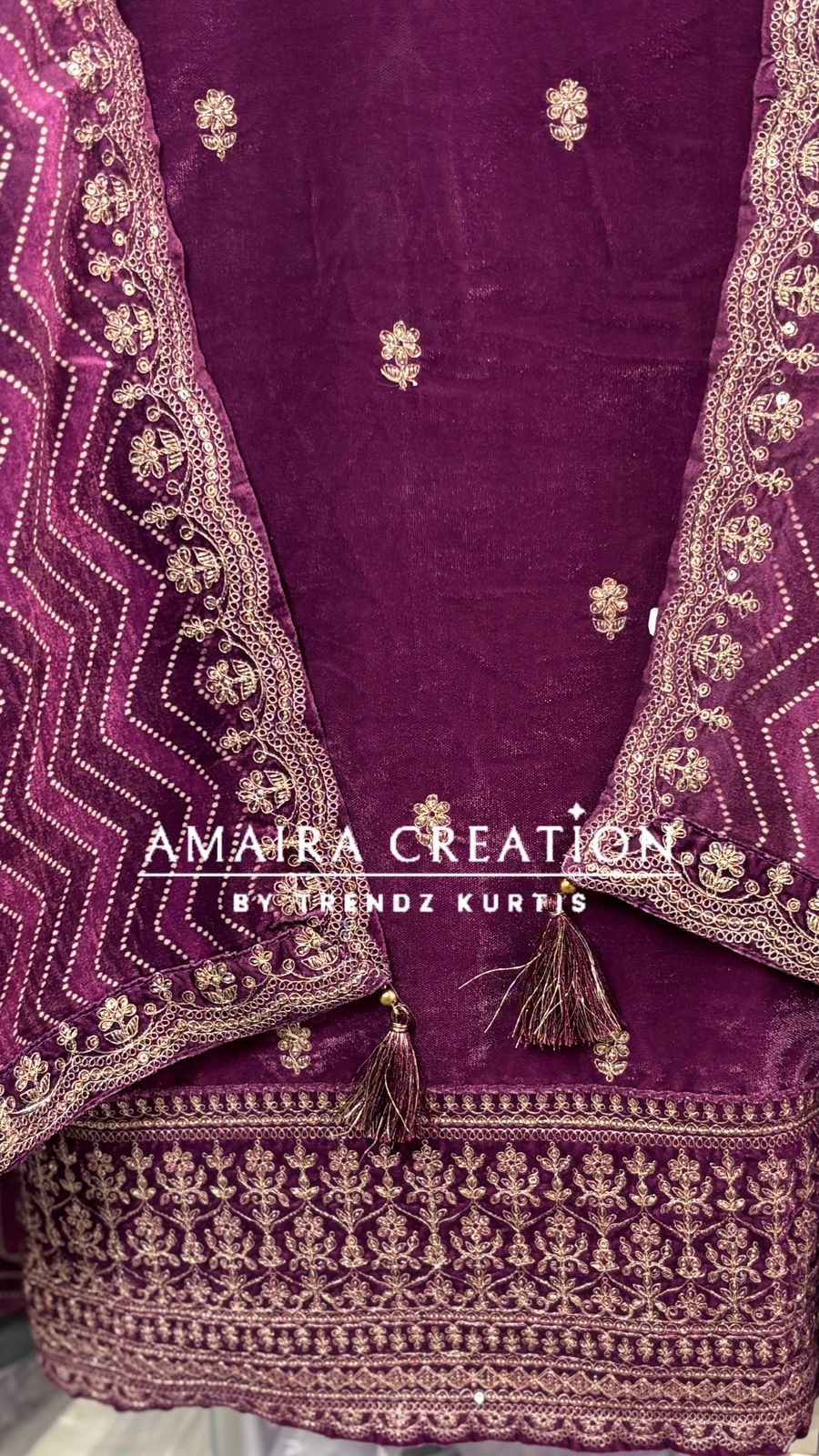 Premium Velvet Very Soft Fabric Zari Work Unstitched Suit With Printed Velvet Dupatta