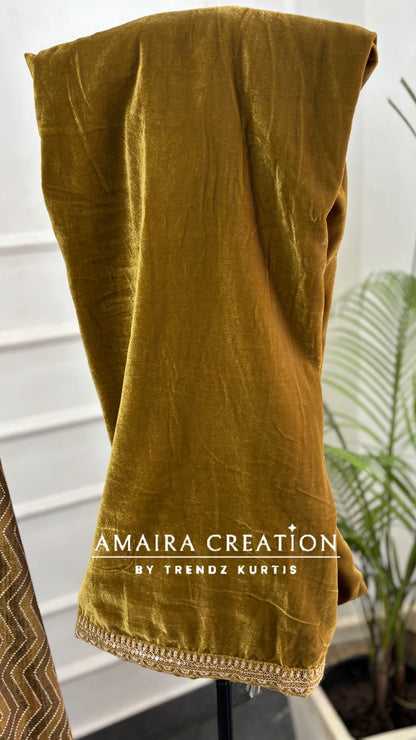 Premium Velvet Very Soft Fabric Zari Work Unstitched Suit With Printed Velvet Dupatta