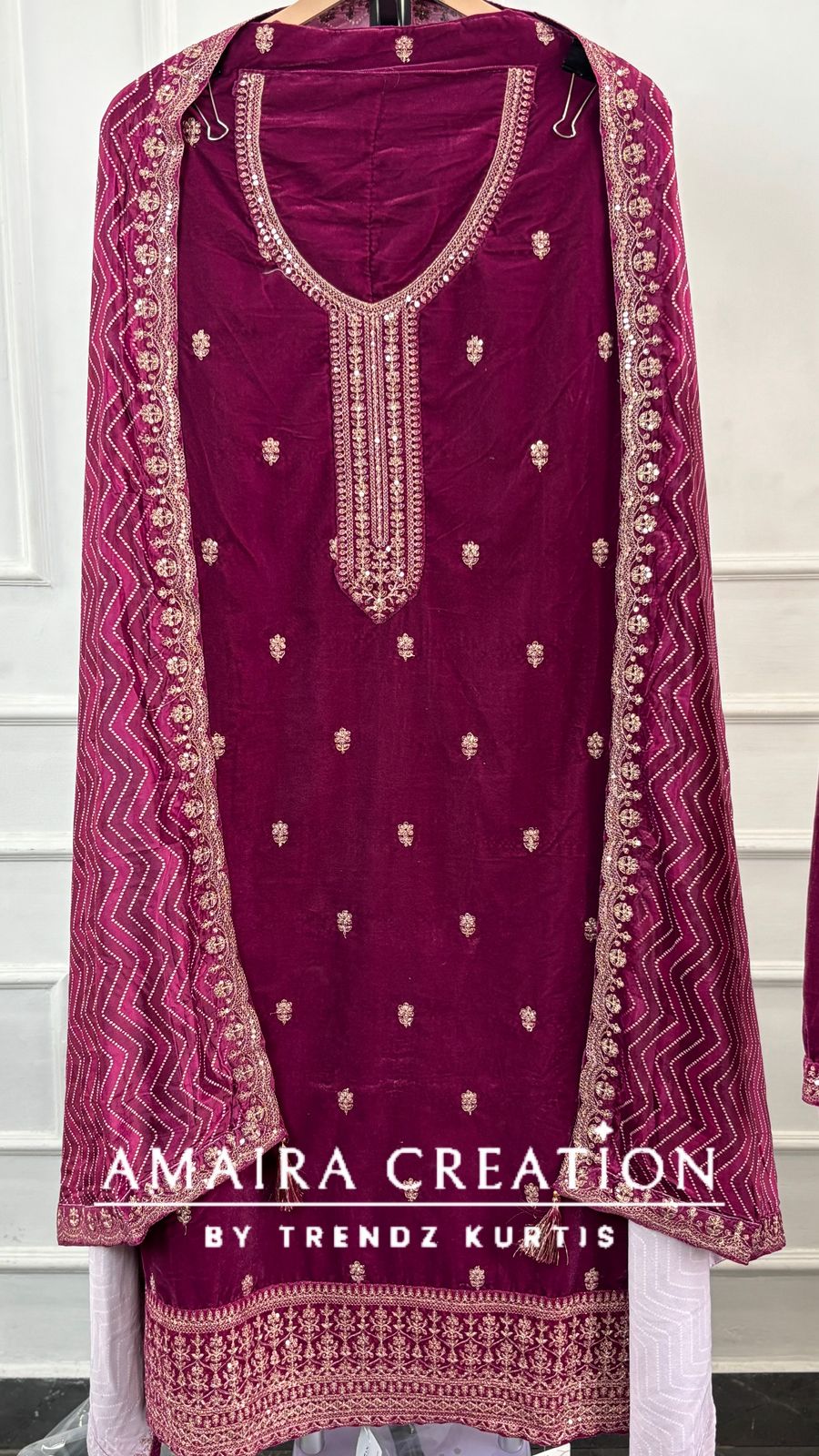 Premium Velvet Very Soft Fabric Zari Work Unstitched Suit With Printed Velvet Dupatta