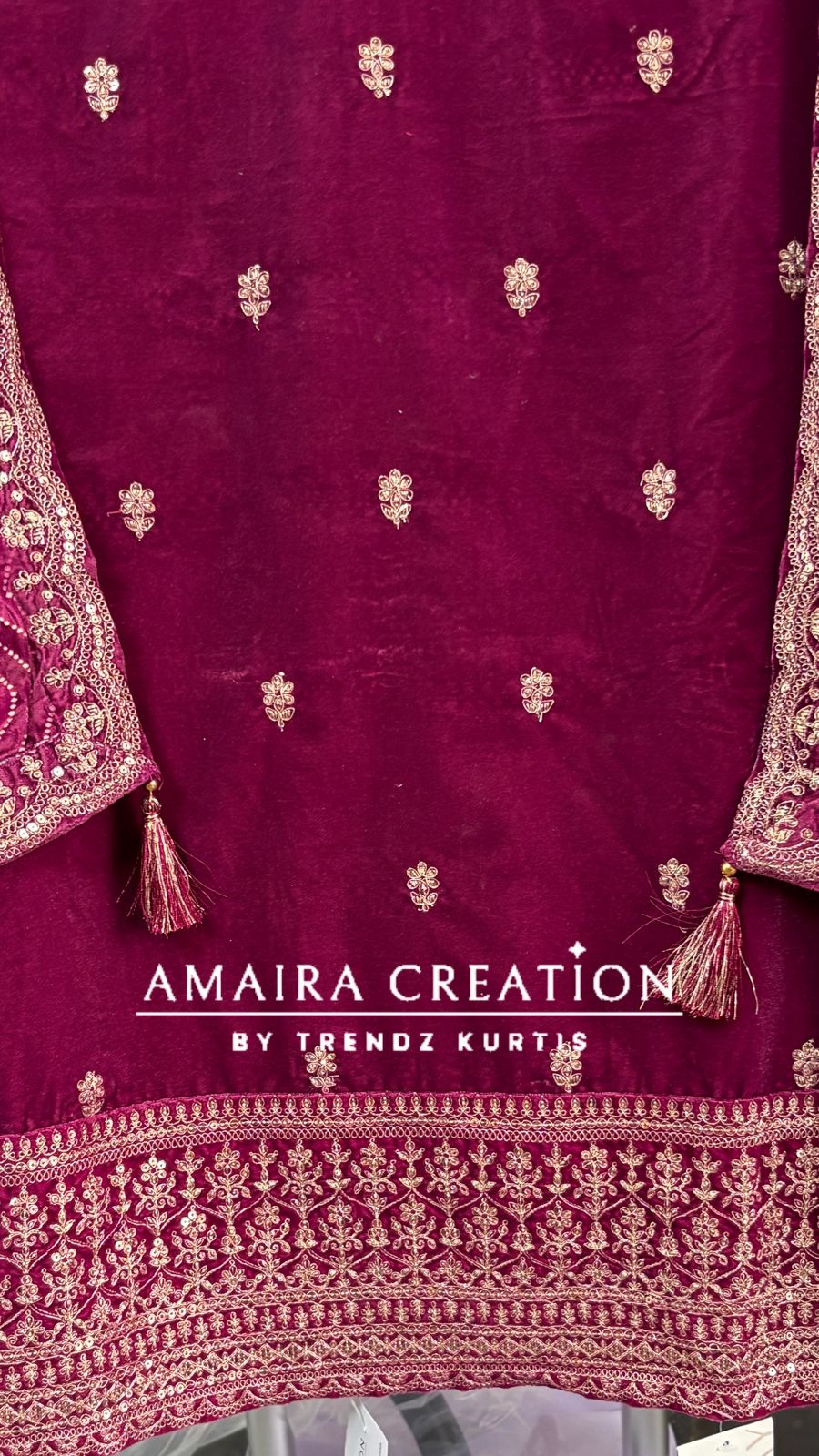 Premium Velvet Very Soft Fabric Zari Work Unstitched Suit With Printed Velvet Dupatta