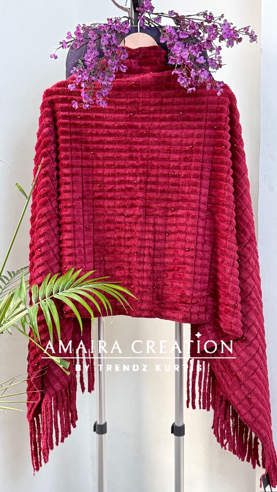 Premium Feather Pearl Deatiling Woolen Stole