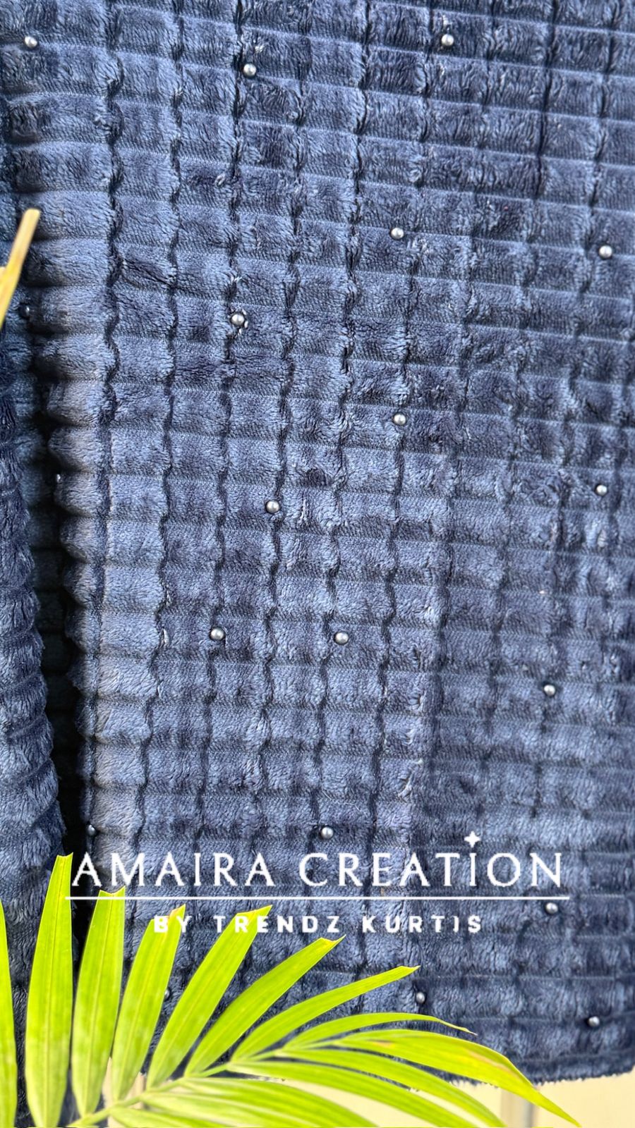 Premium Feather Pearl Deatiling Woolen Stole