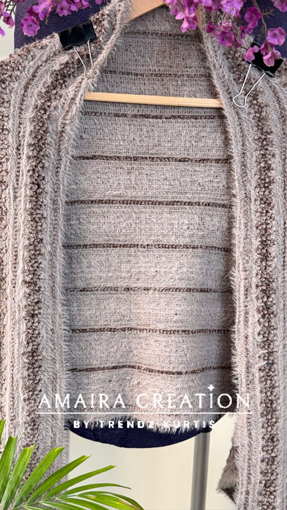 Premium Feather Detailing Woolen Stole