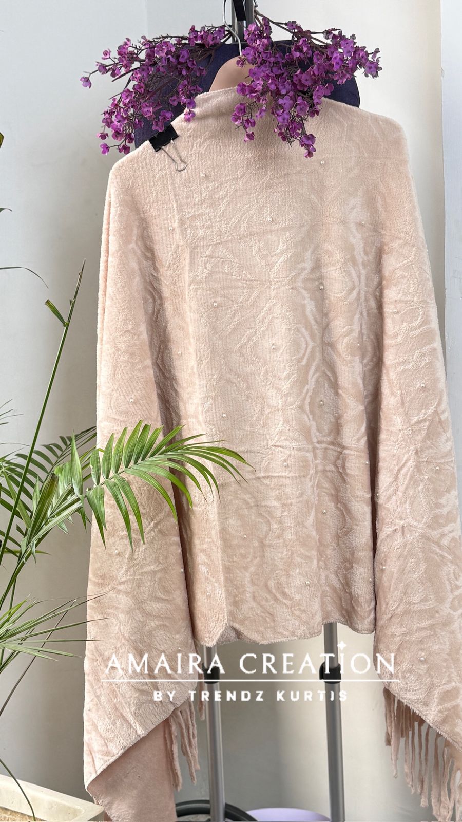 Premium Woolen Self Design Stole