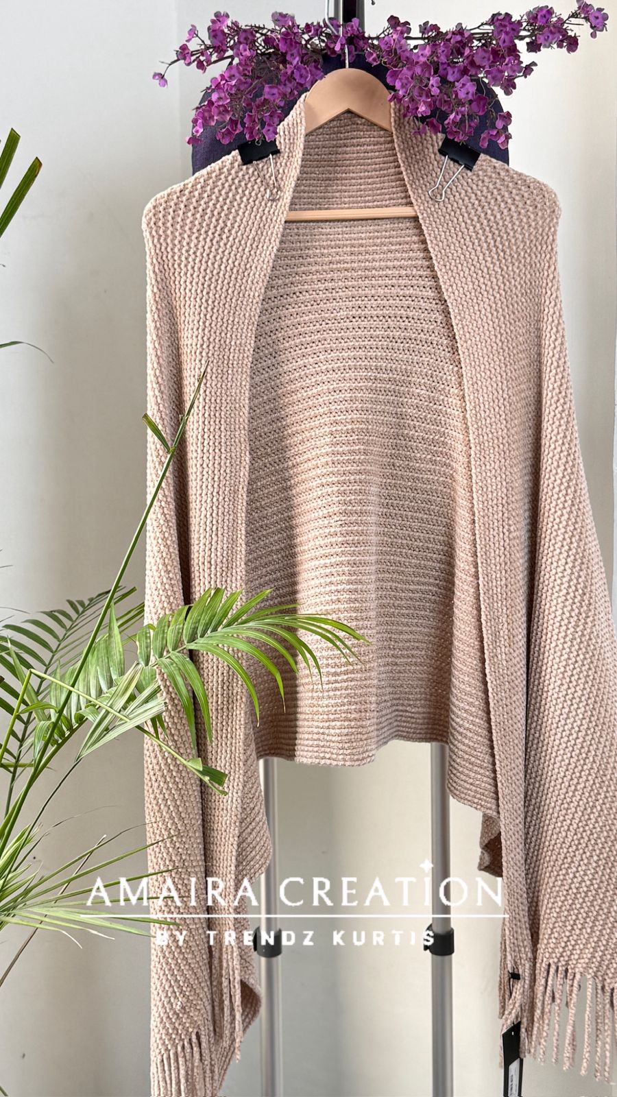 Premium Knitted Pattern Woolen Stole