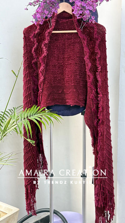 Premium Woolen Feather Detailing Stole