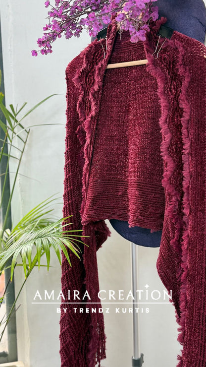 Premium Woolen Feather Detailing Stole