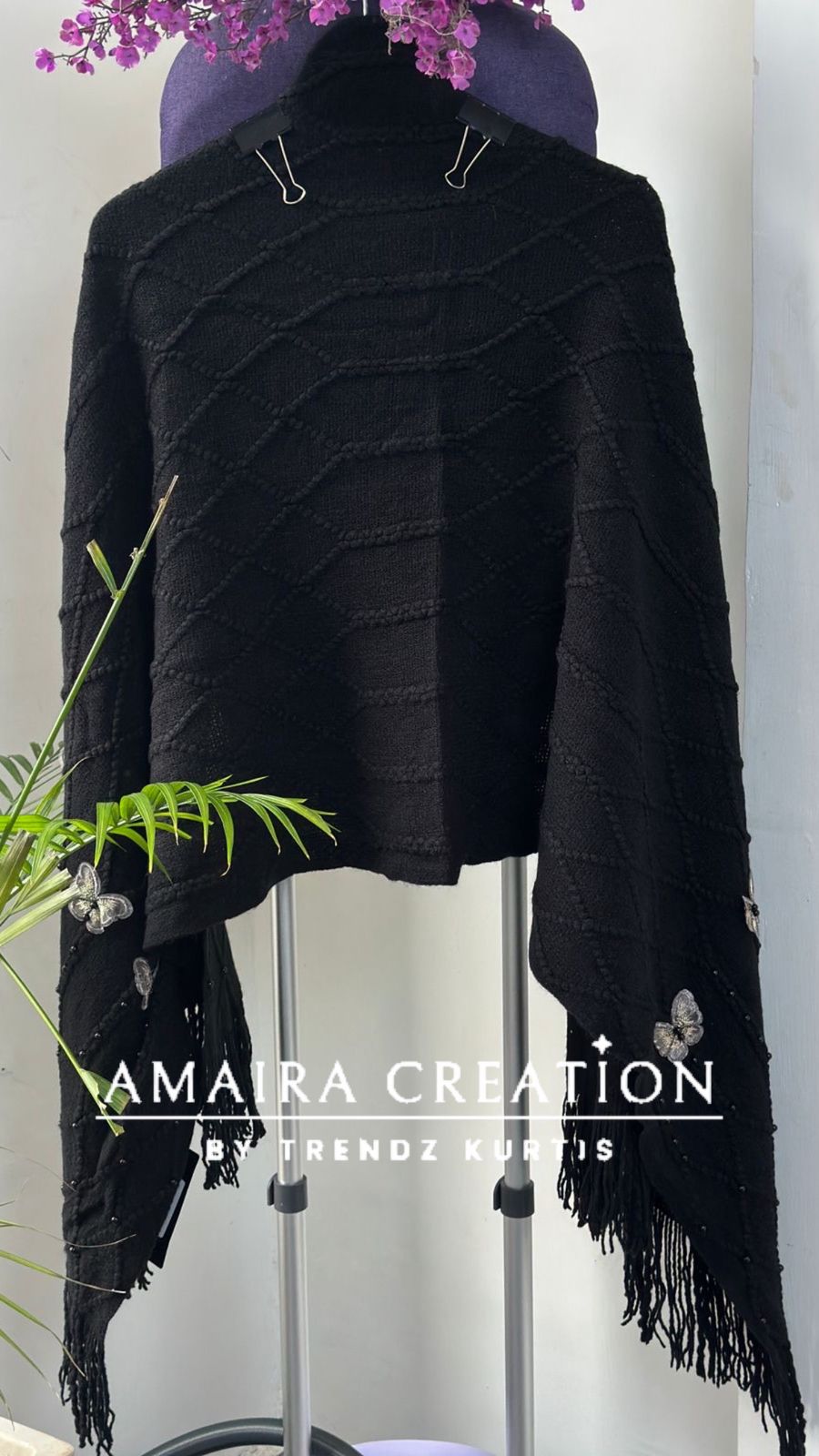 Premium Woolen Butterfly Deatiling Stole
