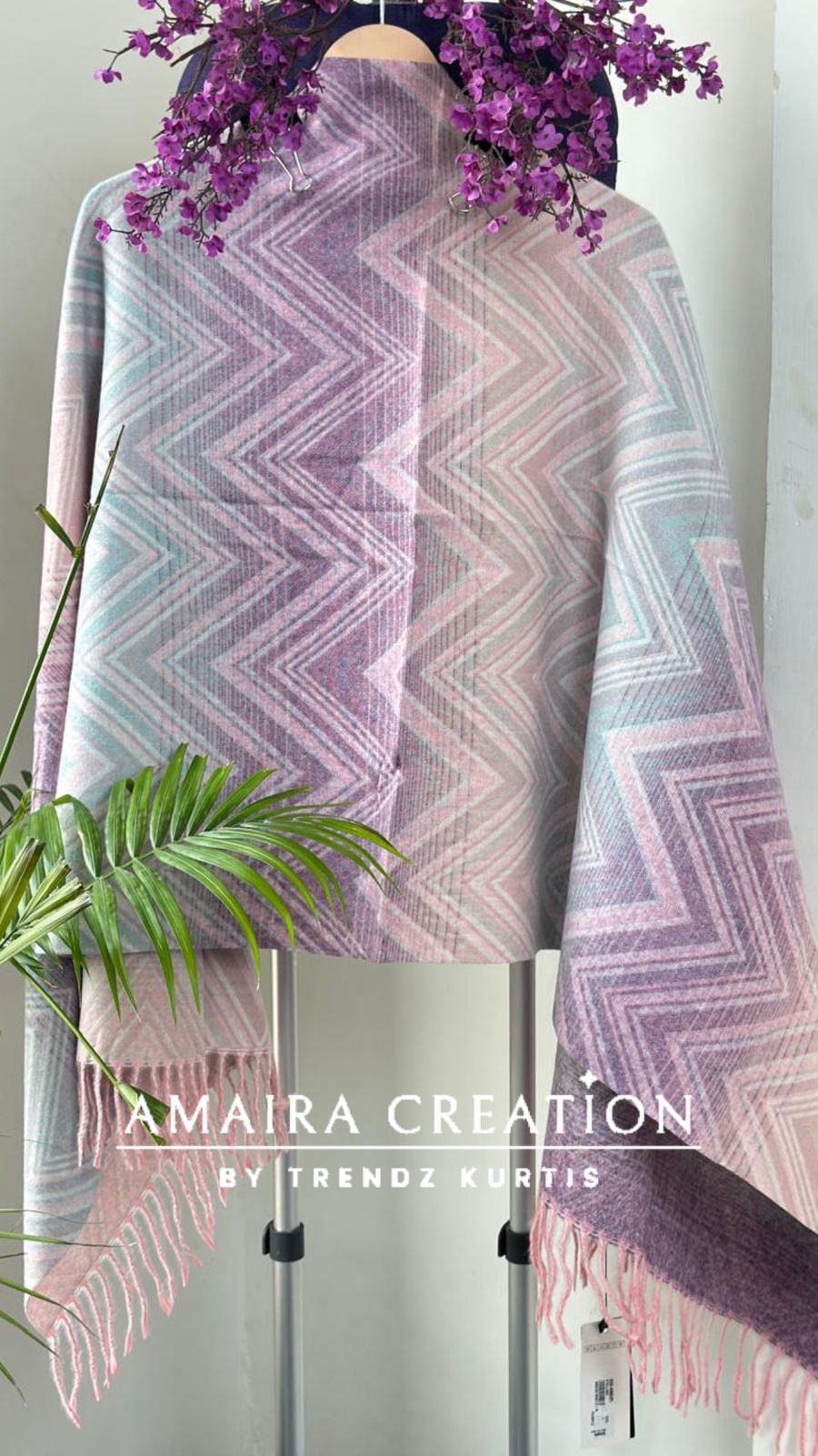 Premium Woolen Chevron Pattern Stole