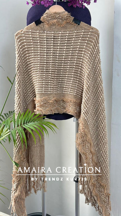 Premium Woolen Feather Detailing Stole