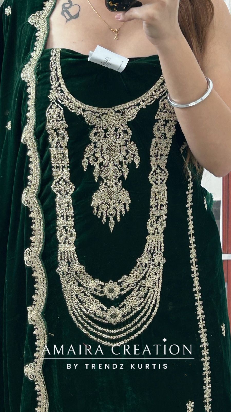 Bolte Green Premium Velvet Unstitched Suit With Beautiful Work