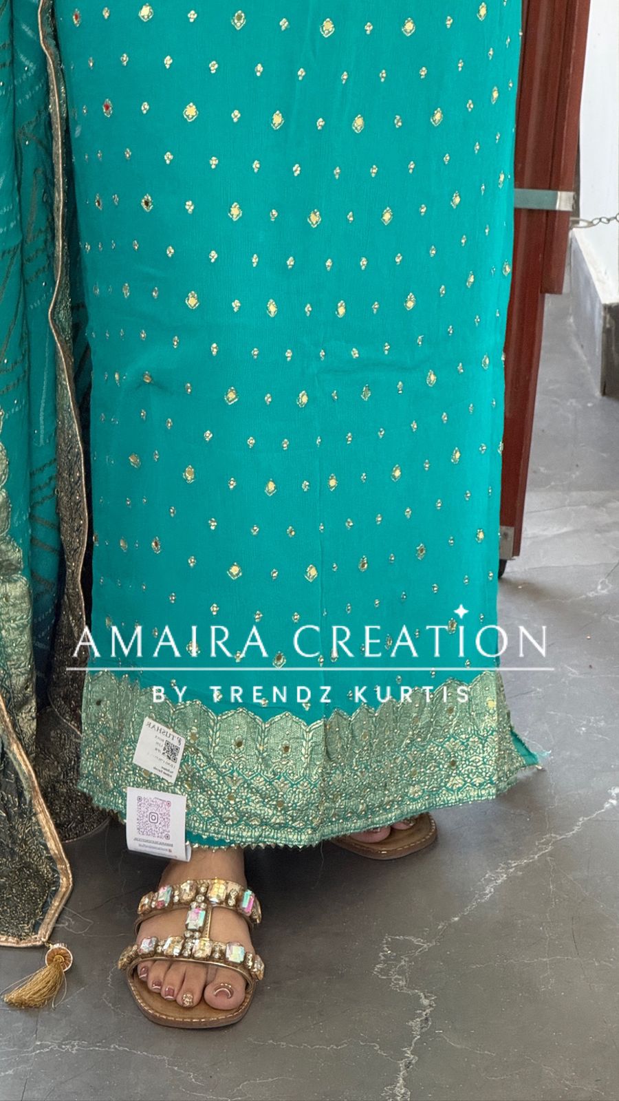 Premium Chinnon firozi Colour Unstitched Suit With Dual Shade Bandhni Chinnon Fabric Dupatta