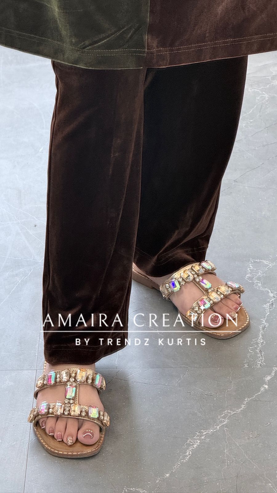 Premium Imported Velevt Trio Colour  Woolen Colour Beautiful Cord Set