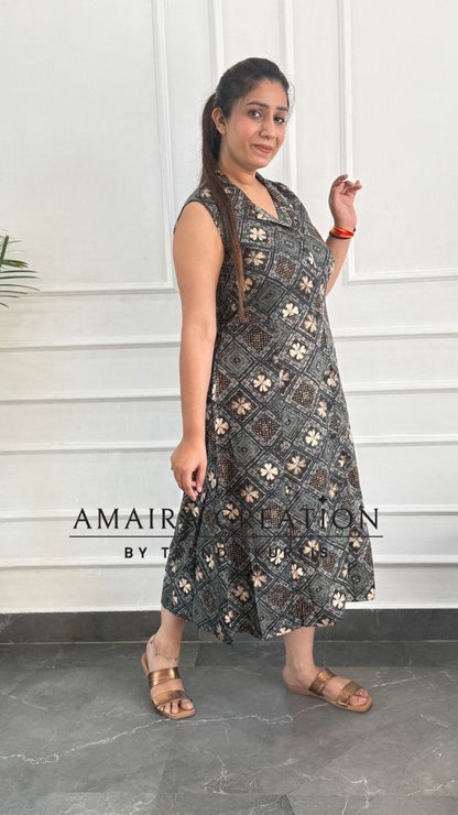 Black Premium Reyon Dress(17 inches sleeves available)