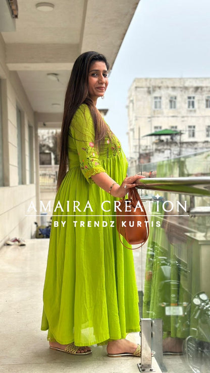 Parrot Green Alia Cut Beautiful Embroidery Set