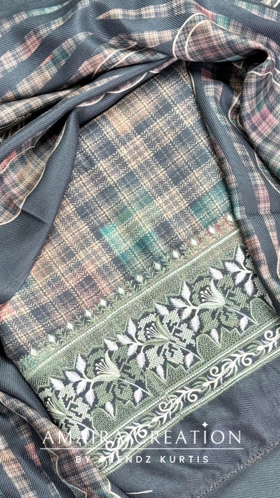 Premium Green Pashmina Fabric Check Pattern Unstitched Suits