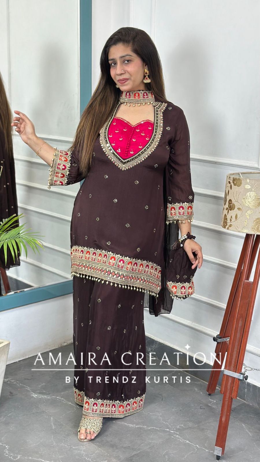 Premium Chinnon  Brown Colour Burster Neck Design Full Ghera Divider Set