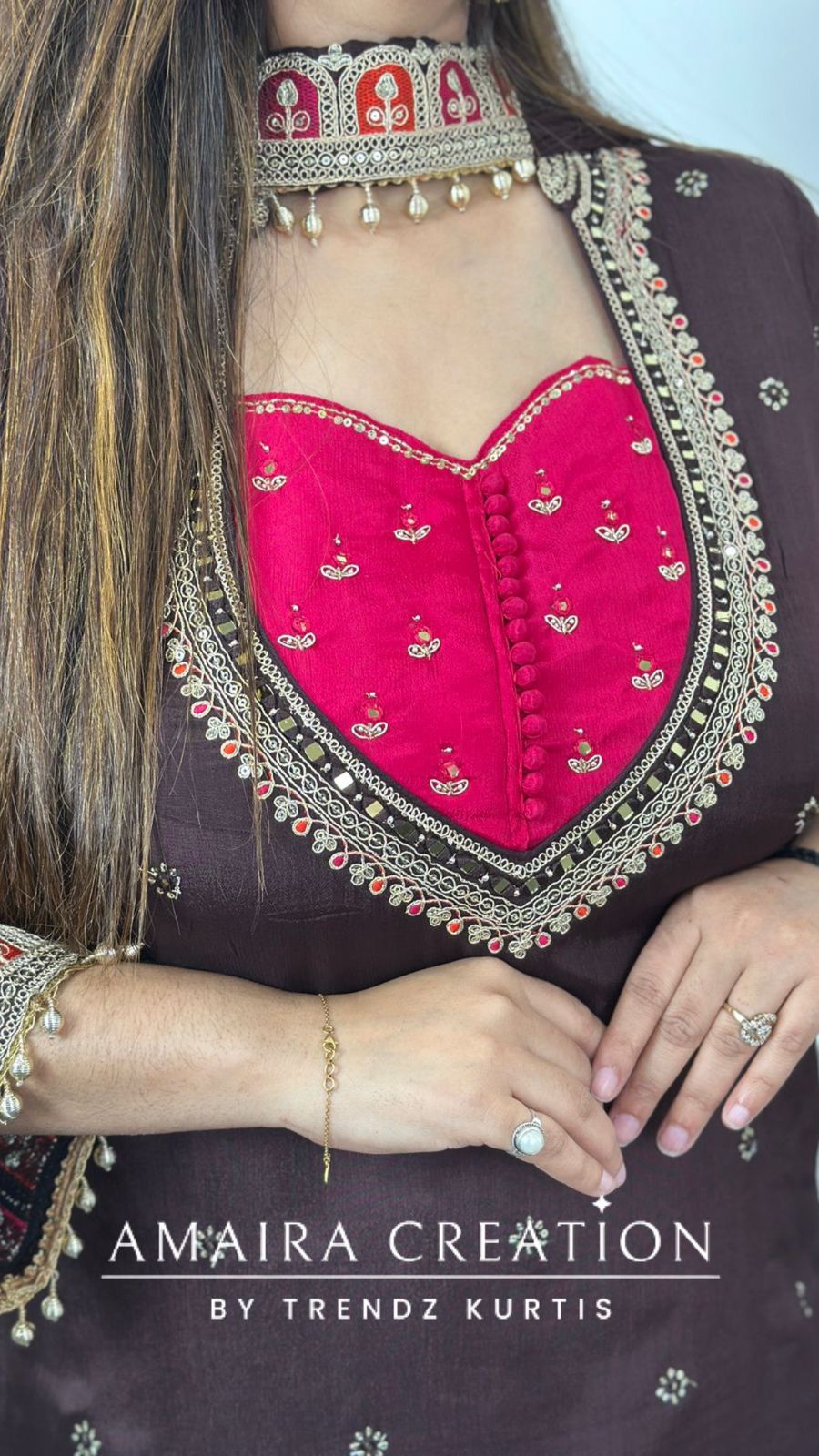 Premium Chinnon  Brown Colour Burster Neck Design Full Ghera Divider Set