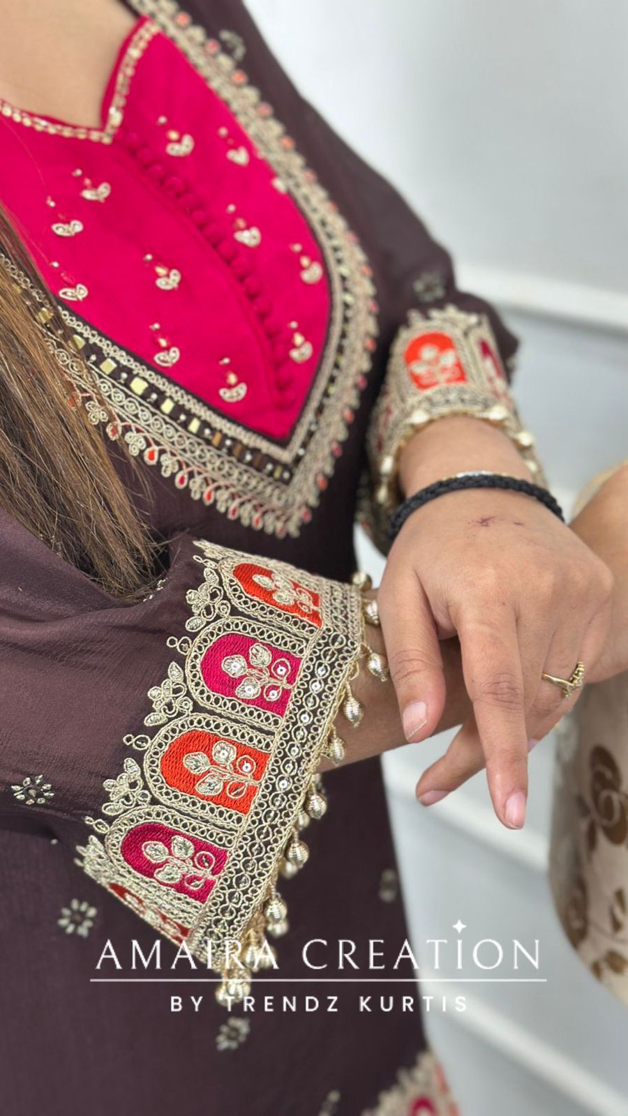 Premium Chinnon  Brown Colour Burster Neck Design Full Ghera Divider Set