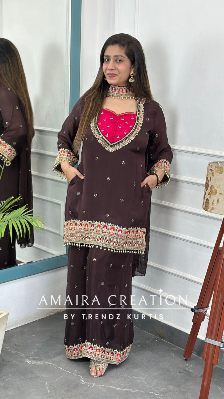 Premium Chinnon  Brown Colour Burster Neck Design Full Ghera Divider Set