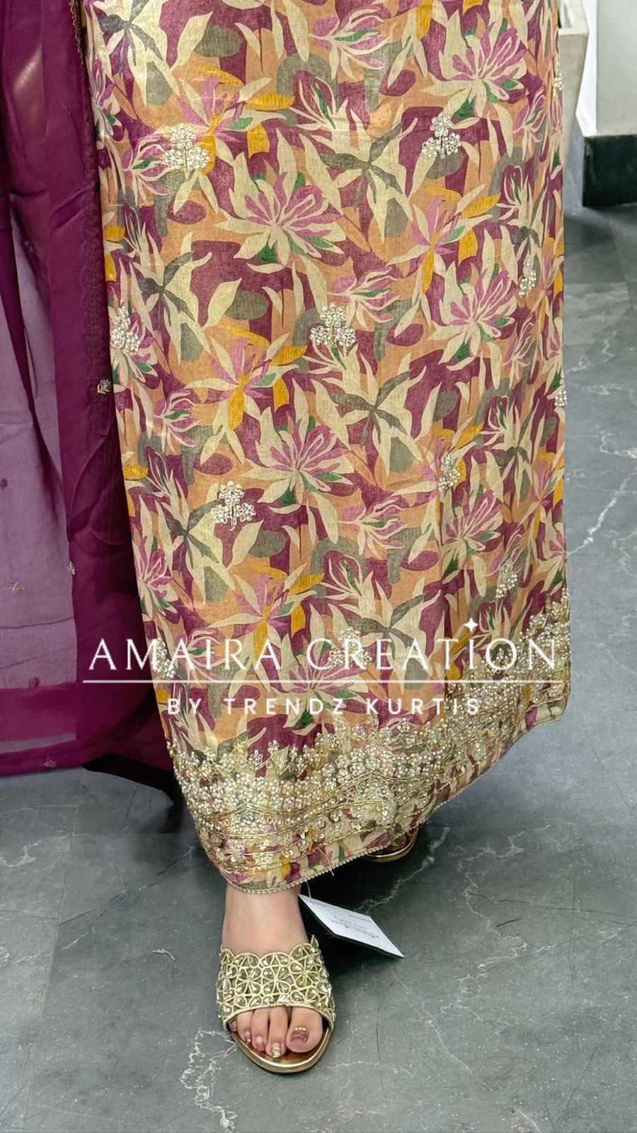 Premium Gajri Glass Tissue Fabric Unstitched Suit With Chiffon Dupatta