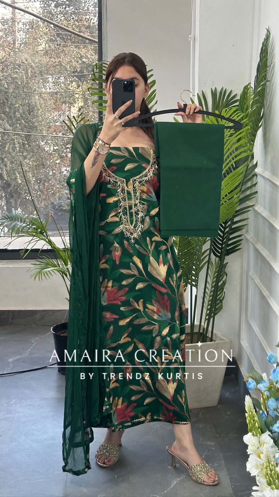 Premium Cotton Dark Green Colour Floral Print Unstitch Suit With Chiffon Dupatta