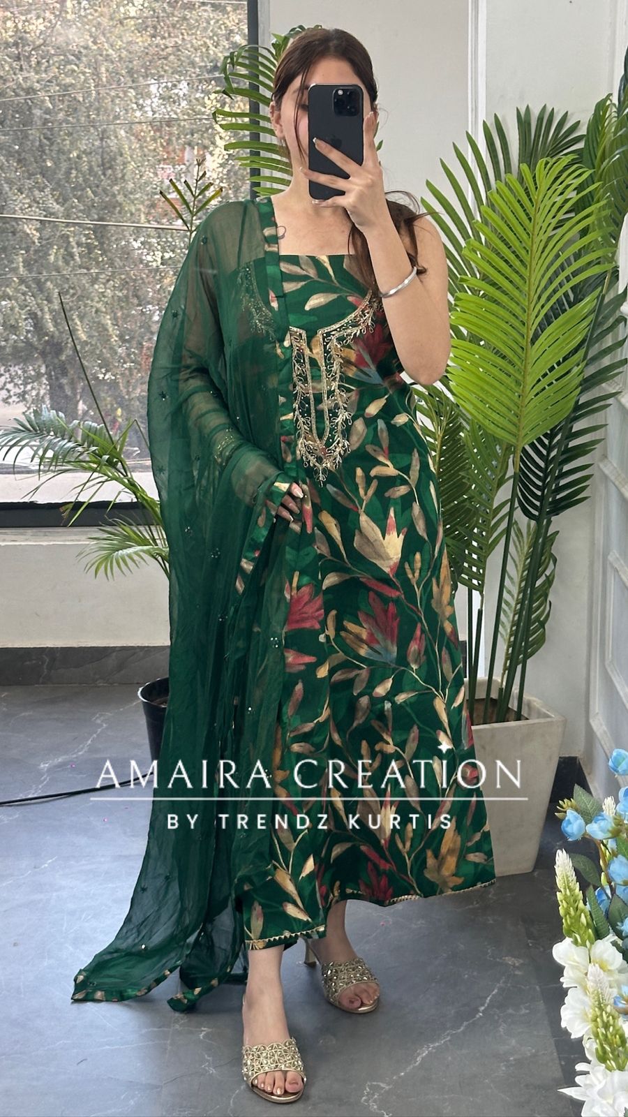 Premium Cotton Dark Green Colour Floral Print Unstitch Suit With Chiffon Dupatta